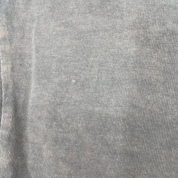 Officially Licensed Nirvana In Bloom Floral Heart T-Shirt Beige Small NWOT - Picture 4 of 7